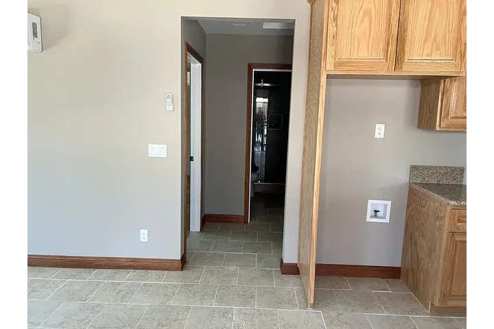 $1500 : Cool 2bd 1ba @ Huntington image 6