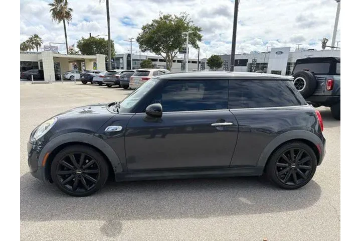 $10397 : MINI Hardtop 2 Door 2016 Coo image 4