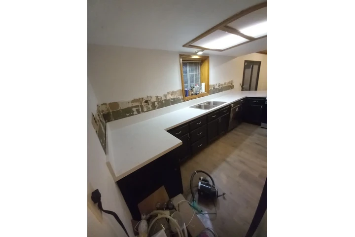 Kitchen remodeling image 1