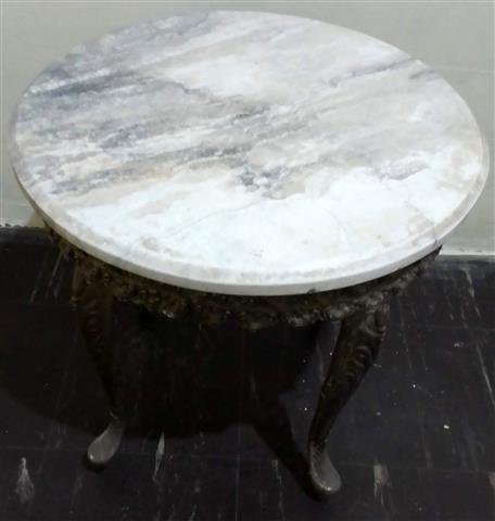 $1100 : Vendo espejo y mesas de mármol image 6