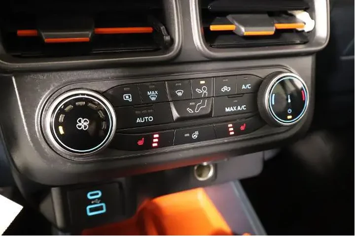 $20655 : Ford Maverick 2023 XLT 4dr S image 7