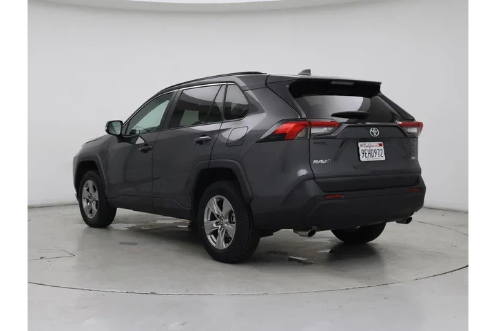 $28998 : Toyota RAV4 2023 XLE 4dr SUV image 2