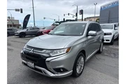 $18498 : Mitsubishi Outlander PHEV 20 thumbnail