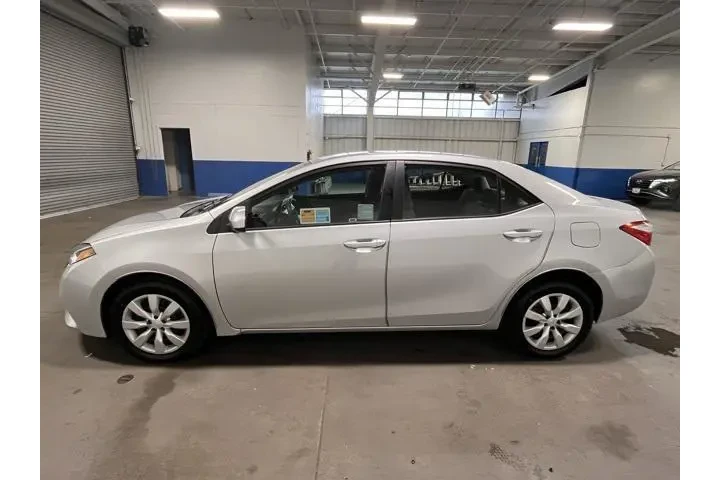 $15460 : Toyota Corolla 2015 LE 4dr S image 6