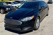 $7900 : 2017 Fusion SE thumbnail