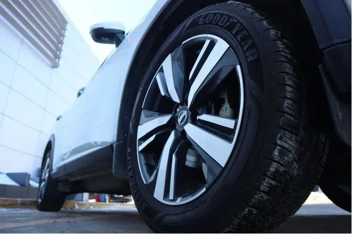 $18909 : Nissan Rogue 2021 AWD SL 4dr image 8