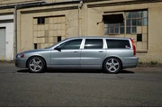 $13988 : 2007 V70 R thumbnail