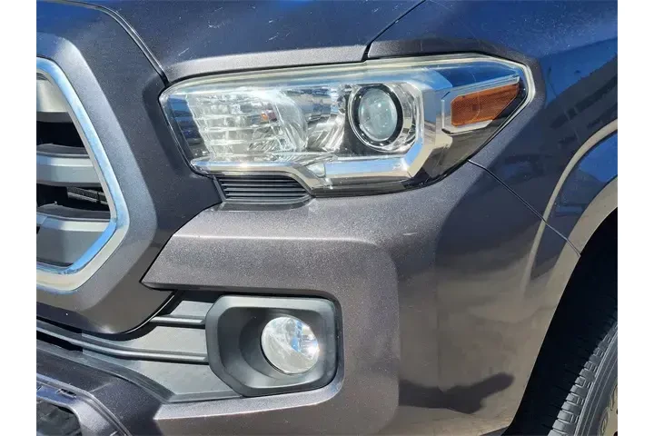 $21495 : Toyota Tacoma 2016 4x2 SR5 V image 9