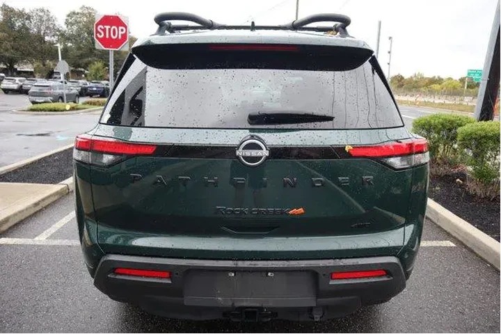 $30992 : Nissan Pathfinder 2023 AWD R image 6