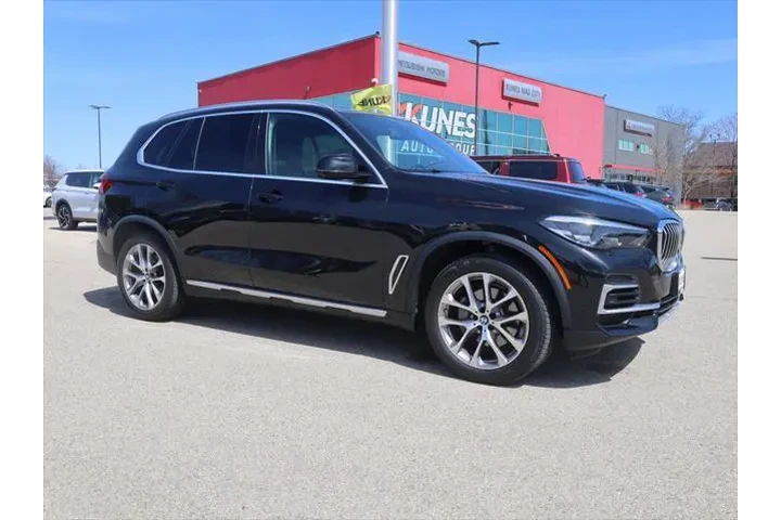 $39777 : BMW X5 2022 AWD xDrive40i 4d image 2
