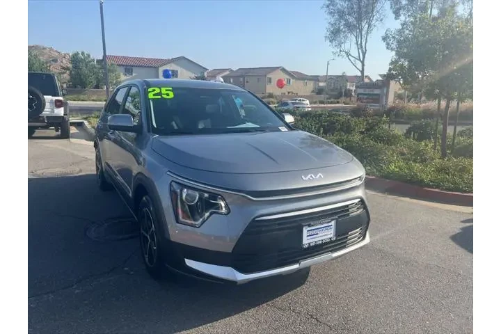 $19543 : Hyundai KONA 2023 SEL 4dr Cr image 1