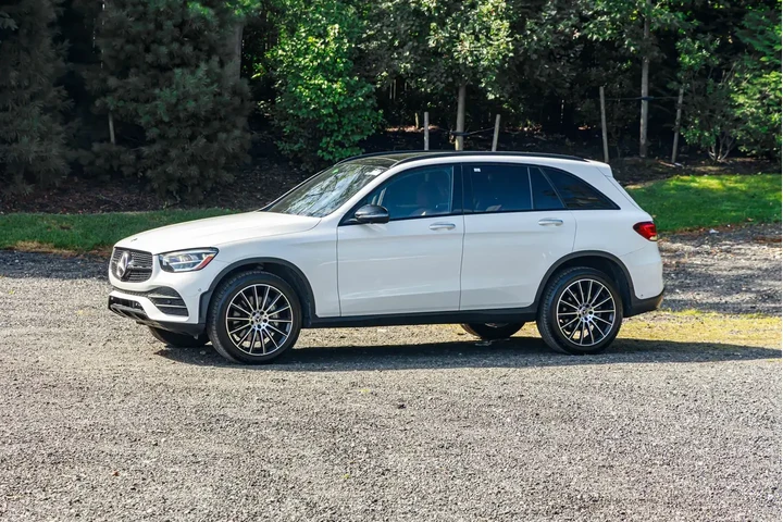 $21195 : Mercedes-Benz GLC 2022 GLC 3 image 4