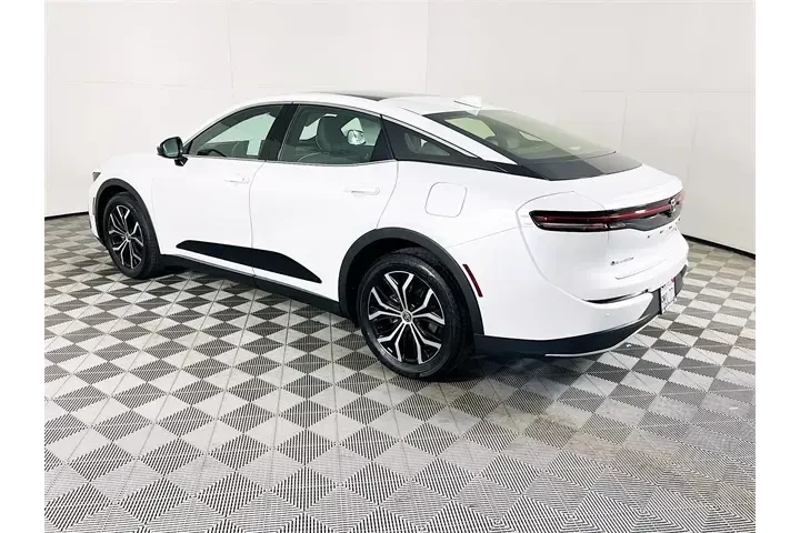 $39900 : Toyota Crown 2025 AWD Limite image 5