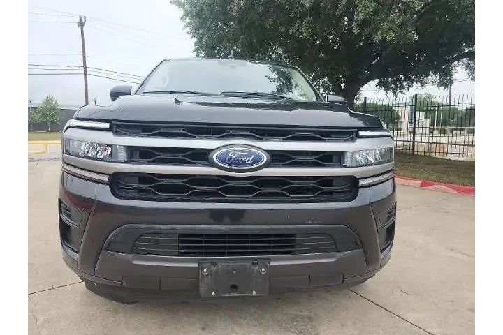 $39998 : Ford Expedition 2024 4x4 XLT image 8