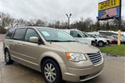 $4995 : 2009 Town and Country Touring thumbnail