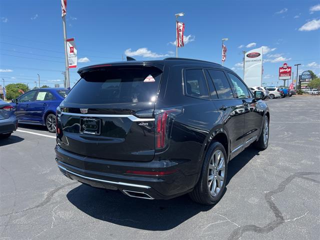 $36290 : PRE-OWNED 2020 CADILLAC XT6 S image 7