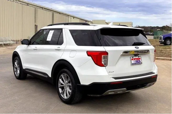 $29977 : Ford Explorer 2022 XLT 4dr S image 6