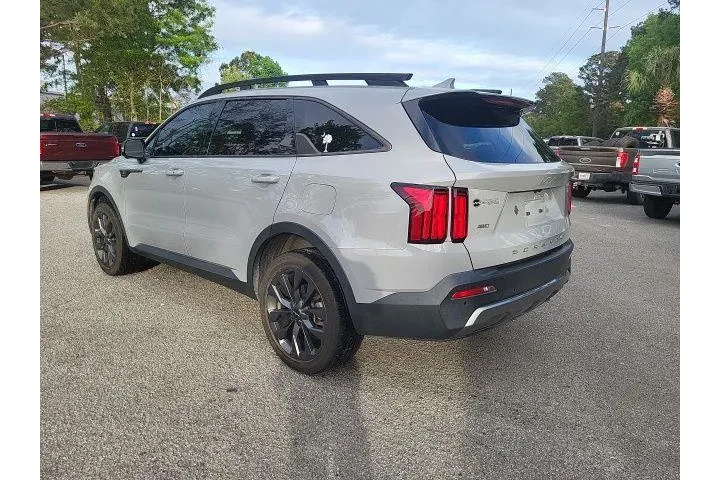 $27979 : Kia Sorento 2022 AWD SX 4dr image 3