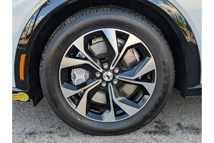 $22625 : Ford Mustang Mach-E 2022 Pre image 6