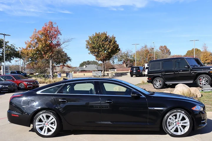 $26998 : 2014 XJ XJL Portfolio image 6
