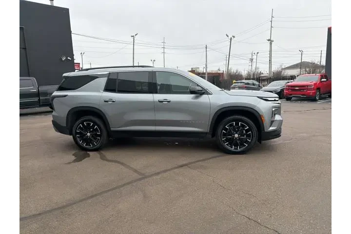 $36980 : Chevrolet Traverse 2025 LT 4 image 4