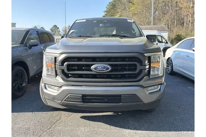 $30379 : Ford F-150 2023 4x2 XL 4dr S image 2
