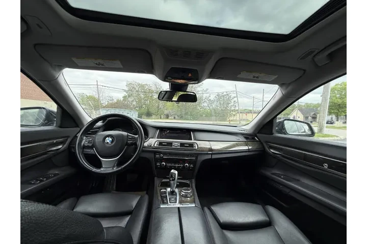 $11999 : 2015 BMW 7 Series 740Li image 8