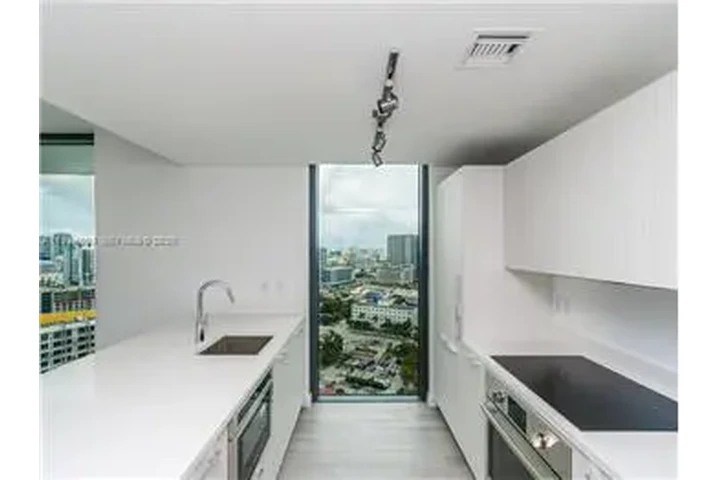 $4900 : Rental property with 2 bedro image 10