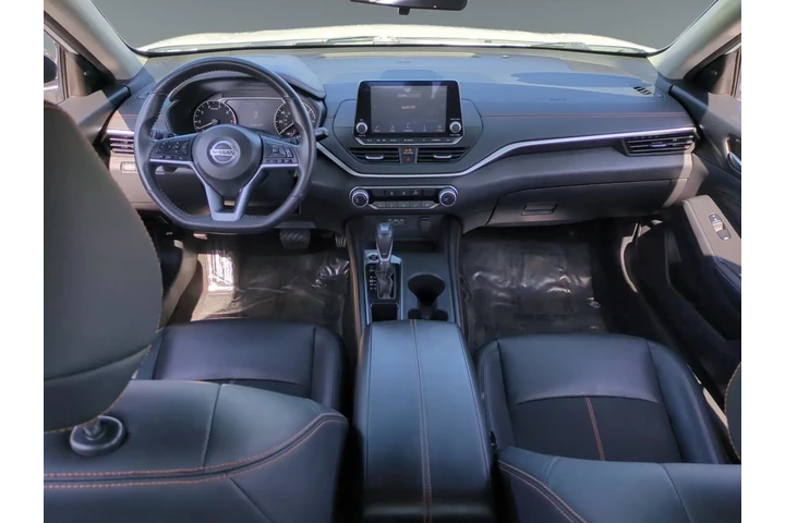 $26770 : Nissan Altima 2022 2.5 SR 4d image 10