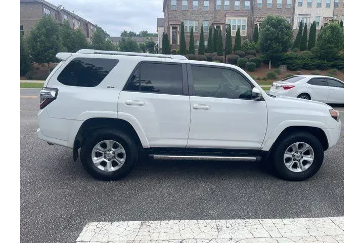 $25539 : Toyota 4Runner 2016 4x4 TRD image 2