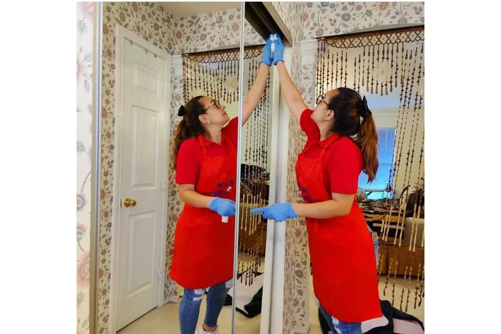 Cleaning services image 1