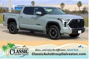 Toyota Tundra 2022 4x4 SR5 4 en Houston