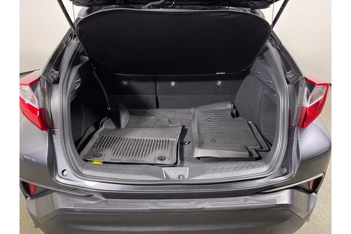 $25995 : Toyota C-HR 2021 LE 4dr Cros image 10