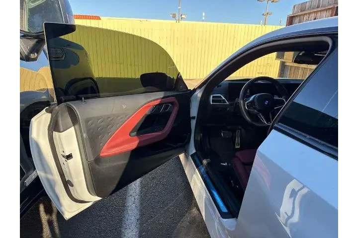 $38547 : BMW 2 Series 2025 230i 2dr C image 7