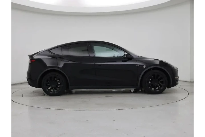$28998 : Tesla Model Y 2021 AWD Long image 7