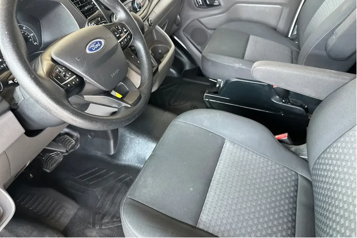 $29995 : Ford Transit 2023 250 3dr LW image 10