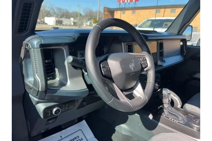 $35994 : Ford Bronco 2023 4x4 Base 4d image 7