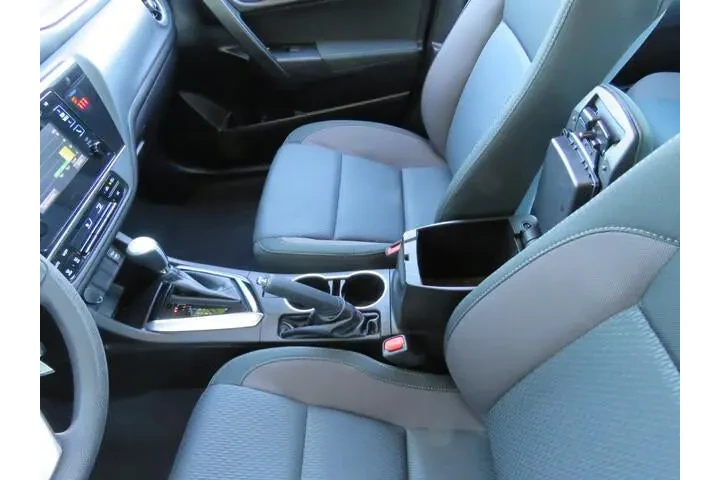 $15599 : 2018 Corolla LE image 6