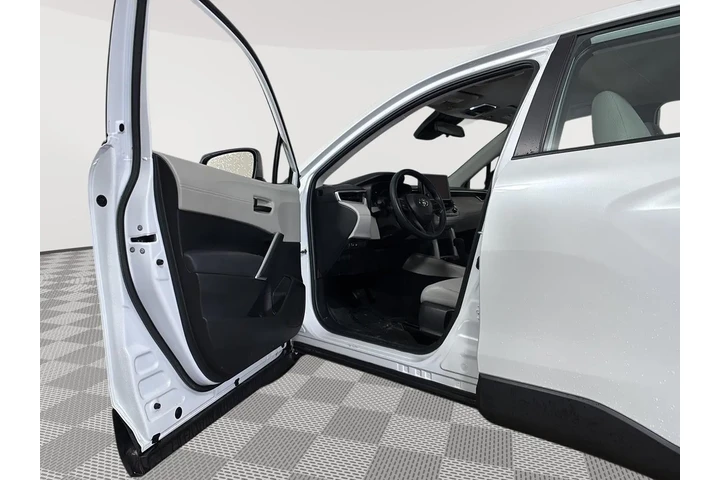 $25000 : Gold Certified 2023 Corolla C image 2