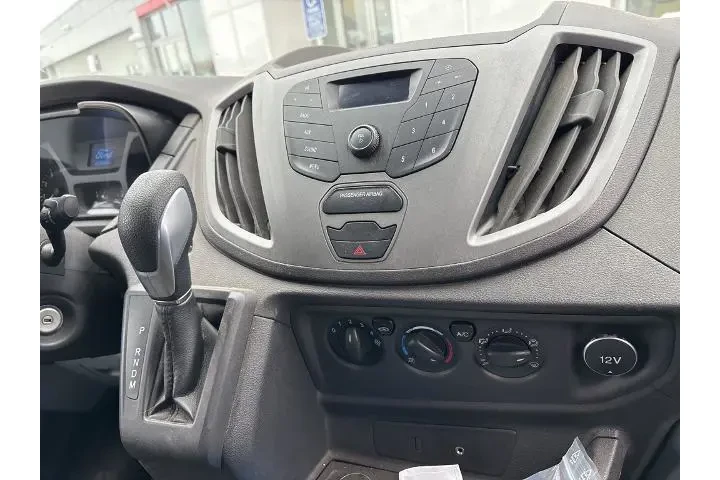 $16089 : Ford Transit 2015 250 3dr LW image 9