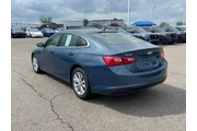 $21495 : Chevrolet Malibu 2024 LT 4dr thumbnail