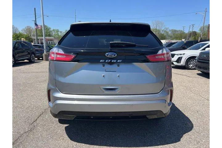 $31848 : Ford Edge 2024 AWD ST-Line 4 image 5