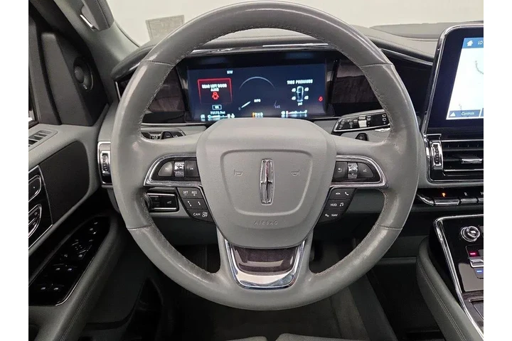 $36998 : Lincoln Navigator 2019 4x4 R image 10