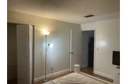 $1100 : Rento Eficiency thumbnail