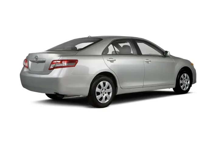 2010 Camry Sedan 4D image 2