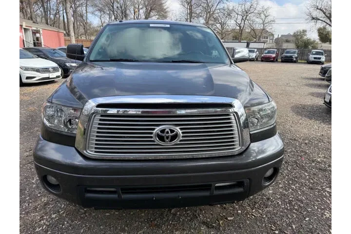 $19995 : 2013 Tundra Limited image 2
