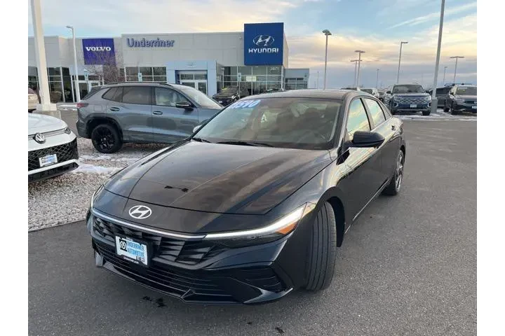 $21590 : Hyundai ELANTRA 2024 SEL 4dr image 1