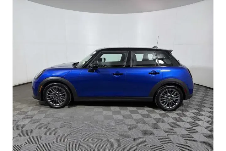 $29993 : MINI Hardtop 4 Door 2025 Coo image 4