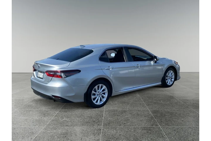 $26783 : Toyota Camry 2023 LE 4dr Sed image 5