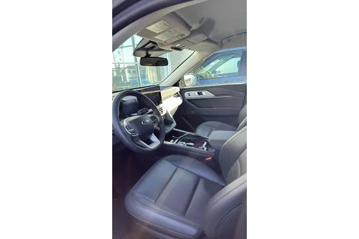 $38000 : Ford Explorer 2025 Active 4d image 10
